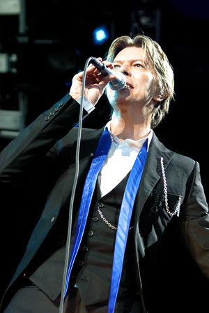 bowie2.jpg bowie2.jpg