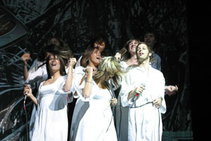 MC002_spree.JPG MC002_spree_v1.jpg