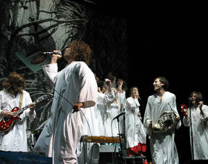 MC008_spree.JPG MC008_spree_v1.jpg