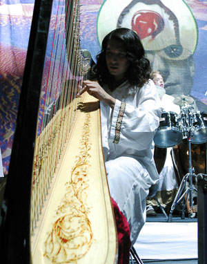 MC013_spree.JPG MC013_spree_v1.jpg