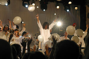 MC033_spree.jpg MC033_spree.jpg