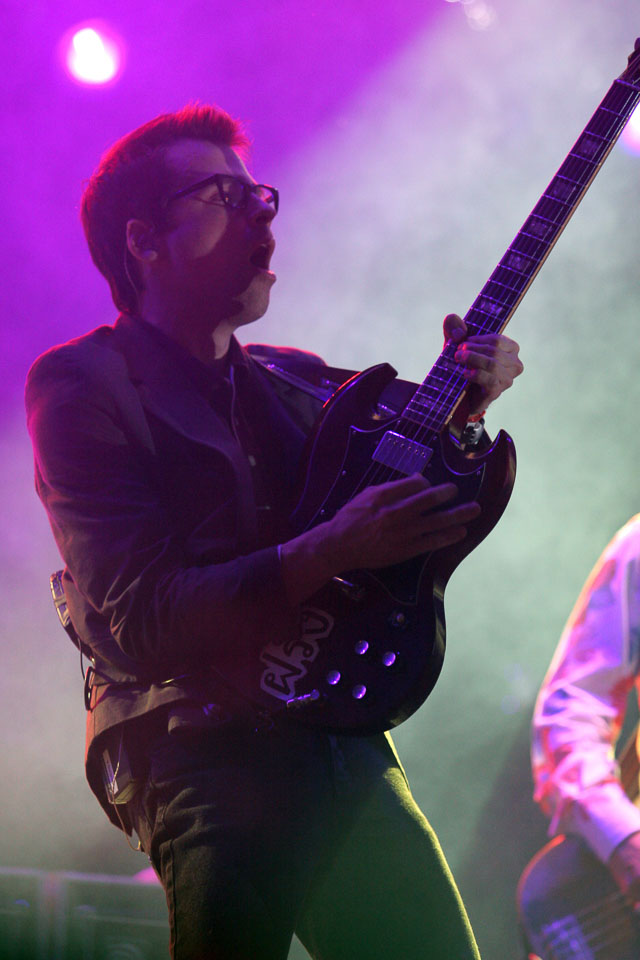 53259152MC0141_lolla1.jpg