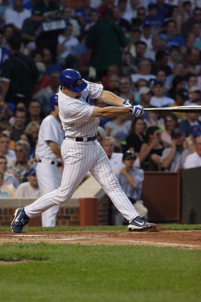 53253912MC007_cubsgibson.jpg