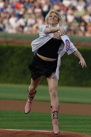 Debbie Gibson, Journey and the Cubs