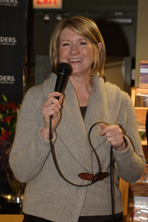 56171664MC02.jpg