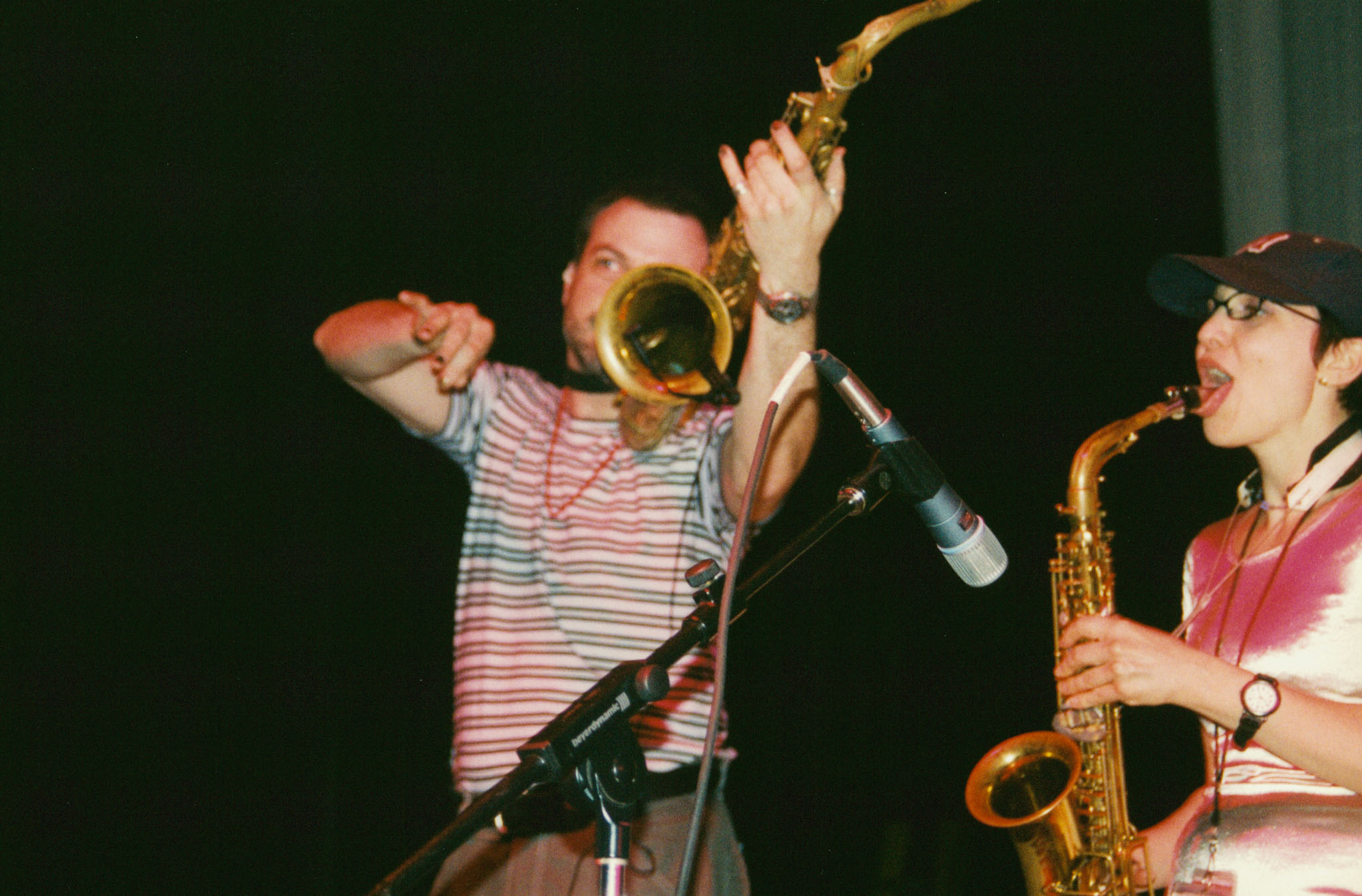 00001990.jpg