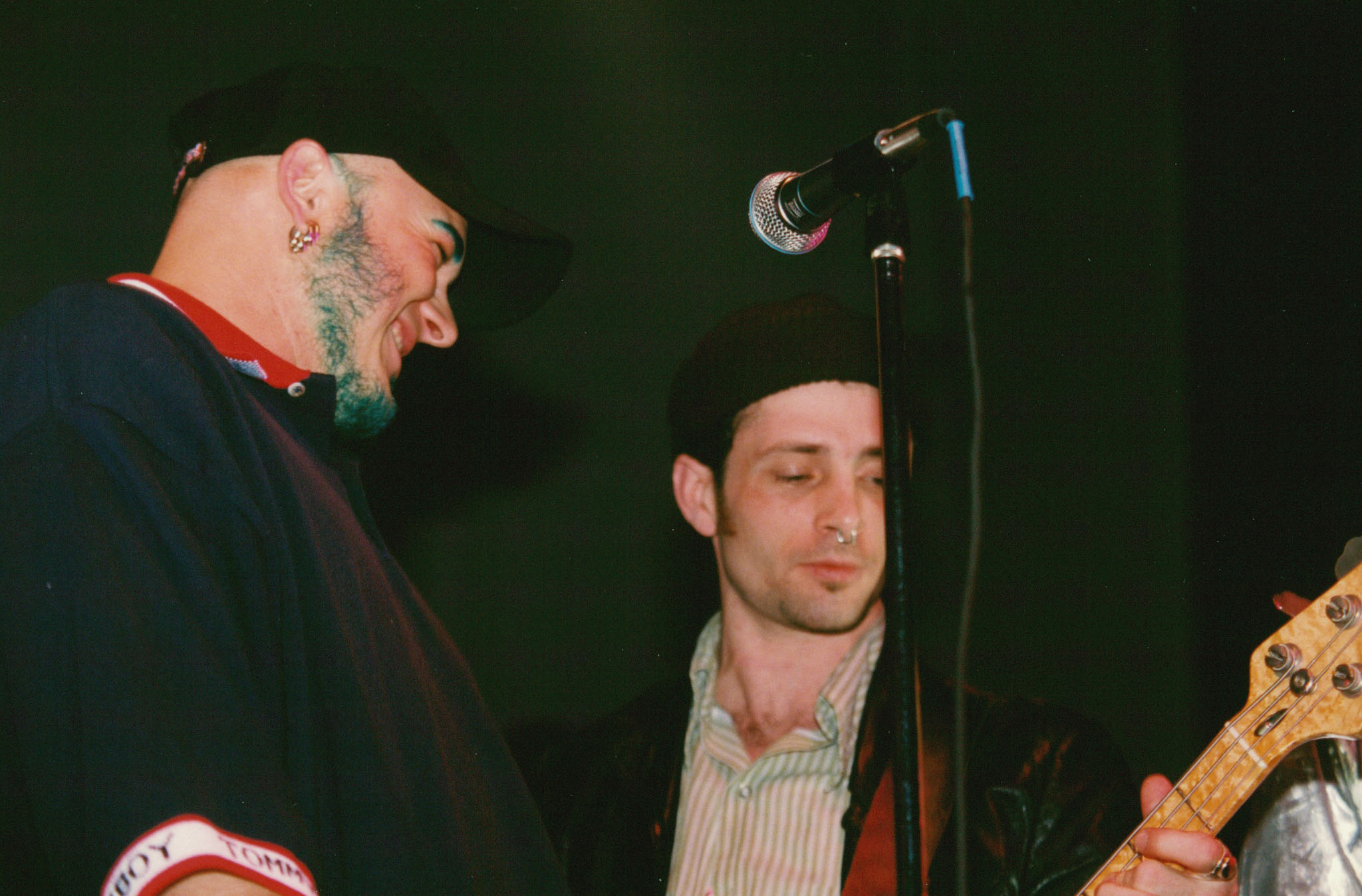 00001993.jpg